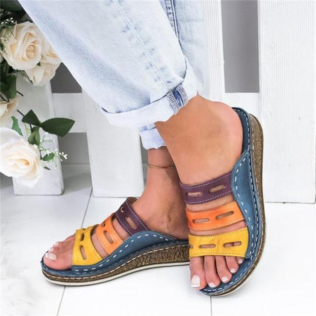 Summer Women Slippers Rome Retro Three-color Casual Shoes Thick Bottom Wedge Open Toe Sandals Beach Slip On Slides fast shipping